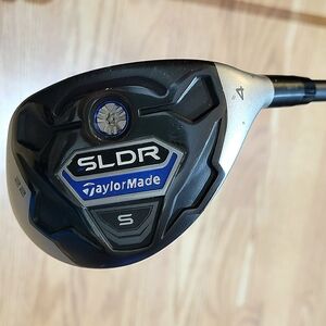 TaylorMade 4 Hybrid Golf Club
